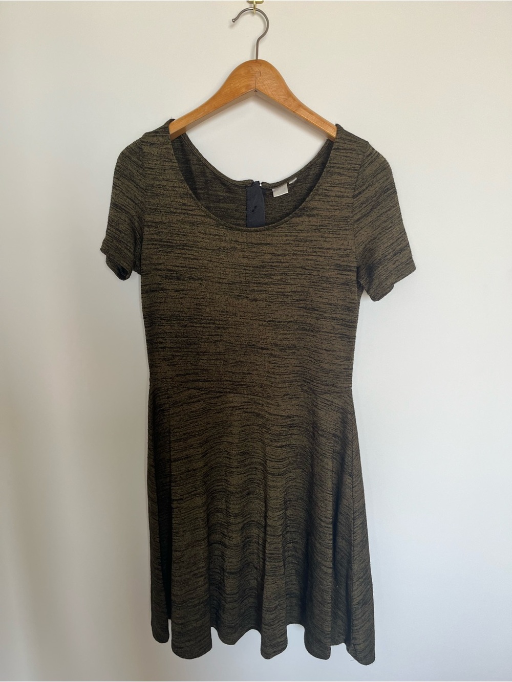Simons Olive and Black Heather Short Sleeve Skater Dress